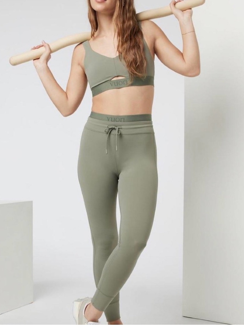 Vuori Women’s Legging - green